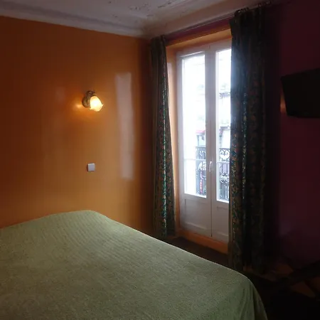 Hotel Des Belges Paris