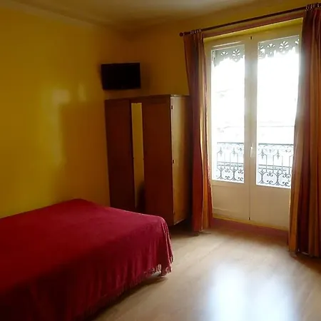 Des Belges 2* Paris