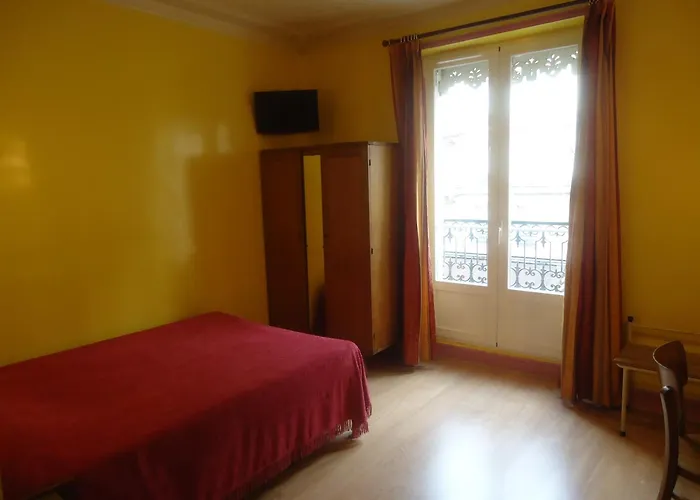 Hotel Des Belges 2*
